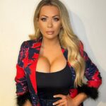 Nicola McLean afirmou que Kelly Brook uma vez a esnobou brutalmente