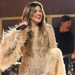 Programas adiados da linha do tempo de Kelly Clarkson