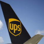 Kentucky: avião de carga da UPS cai perto do aeroporto de Louisville