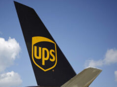 Kentucky: avião de carga da UPS cai perto do aeroporto de Louisville Kentucky: avião de carga da UPS cai perto do aeroporto de Louisville