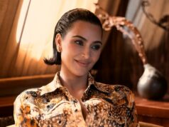 Kim Kardashian brinca que ‘All’s Fair’ é ‘aclamado pela crítica’ após críticas negativas Sarah Paulson elogia a atuação de Kim Kardashian no novo programa ‘All’s Fair’