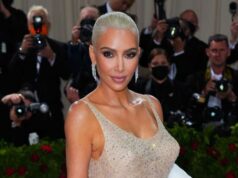 Kim Kardashian sugere que o vestido de Marilyn Monroe pode ter sido danificado Kim Kardashian sugere que o vestido de Marilyn Monroe pode ter sido danificado