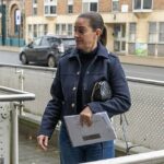 Kirsty Gallacher chegando ao Tribunal de Magistrados de High Wycombe esta manhã