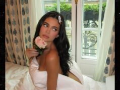 Kylie Jenner se cobre com apenas uma folha em uma postagem sexy no Instagram kylie jenner insta 1