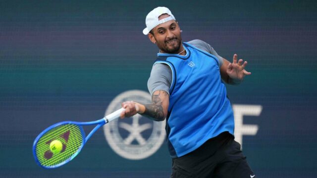 Kyrgios espera se preparar para o Aberto da Austrália a tempo e se inscreve no Kooyong Classic 2026
