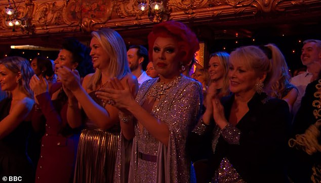 La Voix, do Strictly Come Dancing, é forçada a abandonar A estrela do Strictly Come Dancing, La Voix, infelizmente foi forçada a abandonar a competição, foi anunciado no início da semana de Blackpool