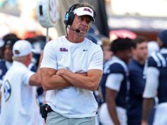 Lane Kiffin nomeia o time número 1 do futebol universitário sem hesitação Lane Kiffin
