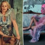 Lantejoulas, penas e meia arrastão: Elizabeth Berkley volta ao modo showgirl para a nova campanha de Betsey Johnson