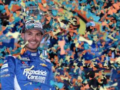Larson conquista o segundo título da NASCAR Cup, nega Hamlin Larson conquista o segundo título da NASCAR Cup, nega Hamlin