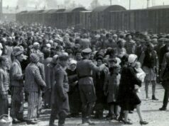Leilão de itens relacionados ao Holocausto na Alemanha é cancelado em meio a protestos Leilão de itens relacionados ao Holocausto na Alemanha é cancelado em meio a protestos