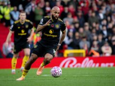 Leny Yoro usou apenas duas palavras para descrever Bryan Mbeumo como jogador de futebol ícone de correio