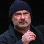 1120-Liev-Schreiber-Spotted-Hospital-SUB-2