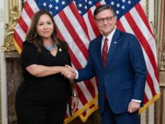 Lista completa de republicanos que votam pela liberação dos arquivos de Jeffrey Epstein Lista completa de republicanos que votam pela liberação dos arquivos de Jeffrey Epstein