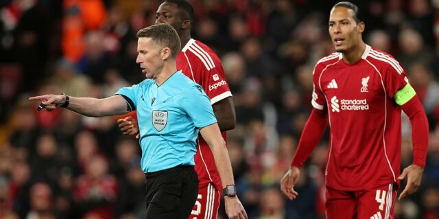 Liverpool x PSV - Liga dos Campeões AO VIVO: Últimos placares e atualizações enquanto Ivan Perisic coloca a equipe holandesa na frente após Virgil van Dijk handebol em golpe para Arne Slot sob pressão
