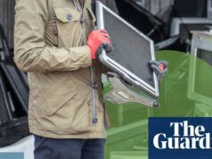 Lixo eletrônico não quero, não: como reciclar telefones e computadores antigos Lixo eletrônico não quero, não: como reciclar telefones e computadores antigos