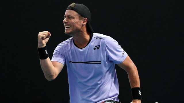 Lleyton Hewitt sairá da aposentadoria para jogar duplas com o filho no evento Challenger
