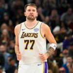 Luka Doncic, do Lakers, faz história na NBA com início sem precedentes
