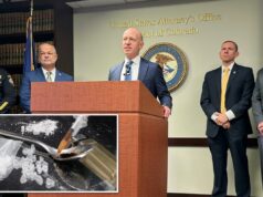 Mais de 1.000 libras de metanfetamina apreendidas em grande apreensão de drogas no Colorado com ligações com o México O procurador dos EUA no Distrito do Colorado, Peter McNeilly, anuncia a acusação de pessoas acusadas de trabalhar com uma organização mexicana de tráfico de drogas.