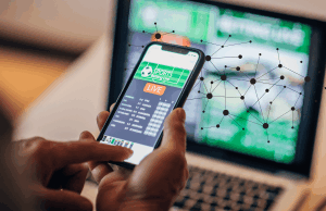 Mais de 5 milhões de pessoas querem parar de jogar, mostra novo estudo IGSA planeja estrutura de melhores práticas de IA para orientar os reguladores de jogos de azar. Uma pessoa usando um smartphone para acessar uma plataforma de apostas esportivas ao vivo, com a tela de um laptop exibindo conteúdo de apostas semelhante em segundo plano. Uma sobreposição de rede digital simboliza a inteligência artificial e as conexões de dados na indústria de jogos de azar. Mais de 5 milhões de pessoas querem parar de jogar, mostra novo estudo