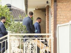 Mais quatro acusados, armas apreendidas após tiroteio em Sydney Mais quatro acusados, armas apreendidas após tiroteio em Sydney