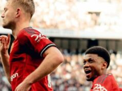 Manchester United empata contra o Tottenham em drama de 4 gols Manchester United empata contra o Tottenham em drama de 4 gols