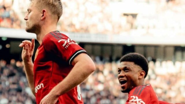 Manchester United empata contra o Tottenham em drama de 4 gols
