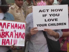 Manifestantes saem às ruas de Nova Delhi para expressar preocupações com a qualidade do ar da cidade Yahoo news home