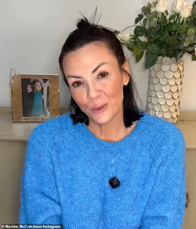 Martine McCutcheon, 49, admite que ficou “preocupada, confusa e sem Martine McCutcheon falou abertamente sobre seu envelhecimento da pele