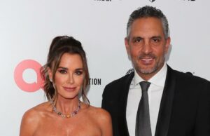 Mauricio Umansky dá atualizações sobre a amizade de Kyle Richards antes de ‘RHOBH’ As citações mais honestas de Kyle Richards e Mauricio Umansky sobre sua separação 261