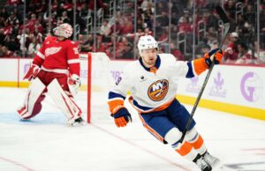 Max Shabanov já parece um roubo dos Islanders com uma emergência emocionante Max Shabanov comemora durante o jogo Islanders-Red Wings em 20 de novembro de 2025.