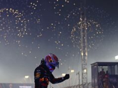 Max Verstappen vence o Grande Prêmio do Catar; Campeonato de pilotos será decidido em Abu Dhabi Max Verstappen vence o Grande Prêmio do Catar; Campeonato de pilotos será decidido em Abu Dhabi