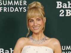 Meghan Trainor oferece vibrações completas de princesa no tapete vermelho após perda de peso RECURSO Meghan Trainor cita sobre sua jornada para perder peso