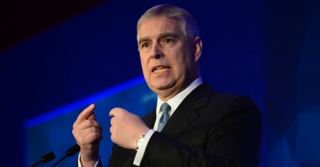 Membros do Congresso dos EUA convocam Andrew para entrevista sobre Príncipe André