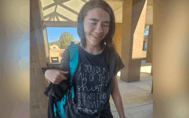 Uma camiseta inadequada.