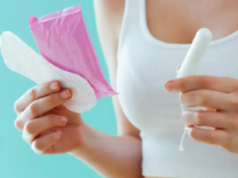 Meninas de Mumbai elaboram a primeira Carta dos Direitos Menstruais da cidade Meninas de Mumbai elaboram a primeira Carta dos Direitos Menstruais da cidade