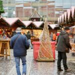 Mercado de Natal alemão abre quase um ano após ataque mortal