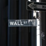 Mercado de ações hoje: Nasdaq, S&P 500 e Dow sobem de mínimos à medida que a semana difícil para a tecnologia se aproxima do fim