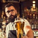 'Merry Snitchmas': Idaho Saloon promete cerveja grátis para cidadãos dispostos a ajudar o ICE a capturar ilegais