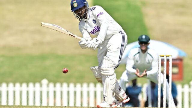 Mhatre substitui Jaiswal na equipe de Mumbai para o jogo Mhatre substitui Jaiswal na equipe de Mumbai para o jogo do Troféu Ranji contra Himachal Pradesh