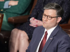 Mike Johnson parece um idiota após a votação de Epstein Desenho animado de Clay Bennett