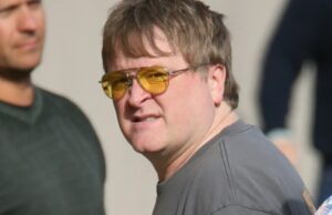 Mike Smith, estrela de ‘Trailer Park Boys’, acusado de agressão sexual (relatório) Mike Smith, estrela de 'Trailer Park Boys', acusado de agressão sexual (relatório)
