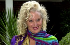 Minha amiga Sally Kirkland: gentil, generosa e sua melhor defensora | Coluna de Convidados Minha amiga Sally Kirkland: gentil, generosa e sua melhor defensora | Coluna de Convidados