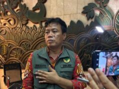 Ministério das Florestas revela alegações de origem do rascunho de toras nas enchentes em Sumatra Ministério das Florestas revela alegações de origem do rascunho de toras nas enchentes em Sumatra