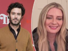 Mischa Barton reage a ‘Hot Rabbi’ de Adam Brody, resolvendo crimes em ‘Murder at the Embassy’, mais Mischa Barton reage a 'Hot Rabbi' de Adam Brody, resolvendo crimes em 'Murder at the Embassy', mais