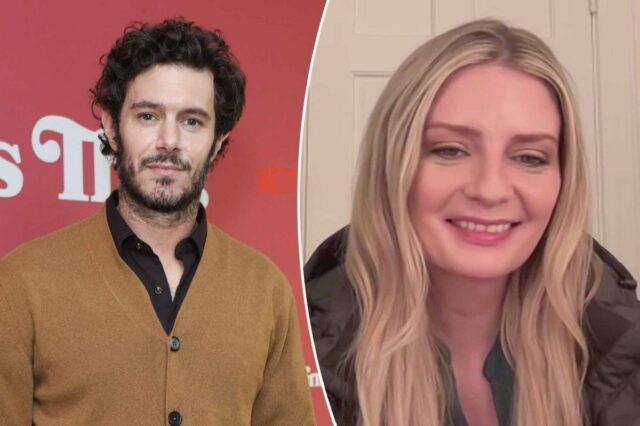 Mischa Barton reage a 'Hot Rabbi' de Adam Brody, resolvendo crimes em 'Murder at the Embassy', mais

