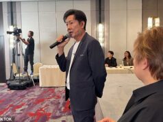 Momento surpreendente: a vencedora do Miss Universo sai furiosa do evento deste ano depois que o presidente do concurso repreende a Miss México e diz à segurança para removê-la por não demonstrar ‘respeito’ O incidente ocorreu durante uma cerimônia do evento transmitida ao vivo, onde Nawat Itsaragrisil, vice-presidente para Ásia e Oceania da Organização Miss Universo, confrontou Melissa Flores Bosch sobre sua ausência em uma sessão de fotos para patrocinadores naquele dia.