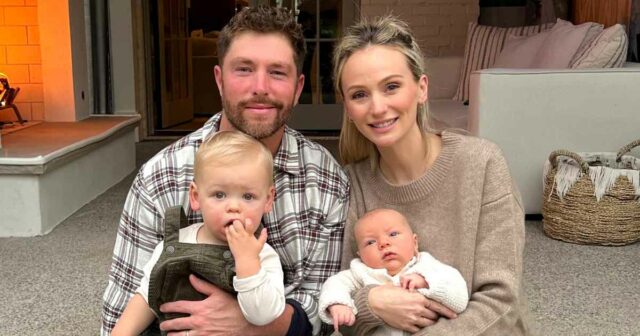 Momentos em família de Lauren Bushnell e Chris Lane com Momentos em família de Lauren Bushnell e Chris Lane com 3 filhos