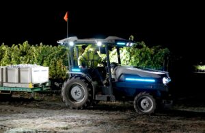 Monarch Tractor se prepara para demissões e avisa funcionários que pode ‘desligar’ Monarch Tractor's MK-V