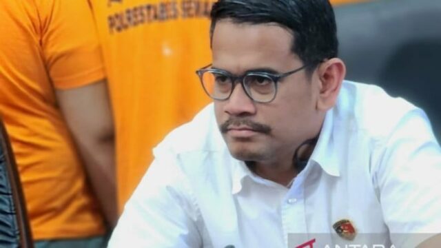 Moradores do leste de Jacarta compõem músicas usando IA. Os Moradores do leste de Jacarta compõem músicas usando IA. Os resultados são errados, vítimas perdem IDR 120 milhões, relatório à polícia