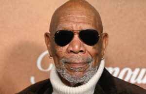 Morgan Freeman diz que não vai se aposentar e fica ‘irritado’ com as recriações de sua voz por IA: ‘Não me imite com falsidade… Você está me roubando’ Morgan Freeman diz que não vai se aposentar e fica ‘irritado’ com as recriações de sua voz por IA: ‘Não me imite com falsidade… Você está me roubando’